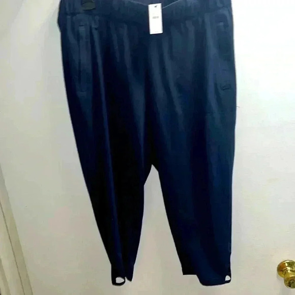 🆕 Talbots blue cropped workout pants size petite large - Picture 1 of 3